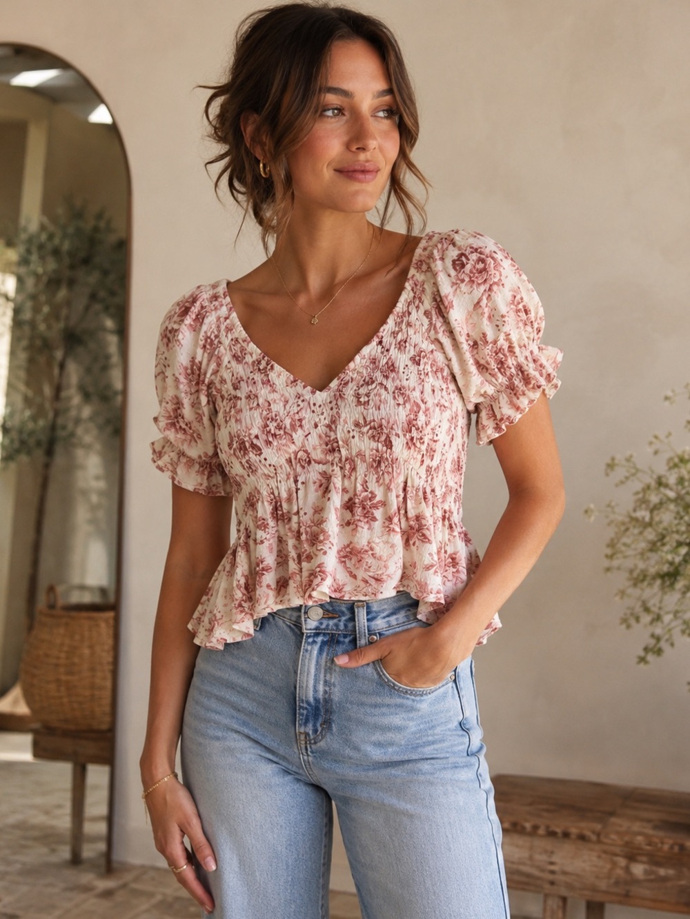 MINKPINK Pink Floral Cotton Smocked Peplum Blouse size M Romantic Peasant